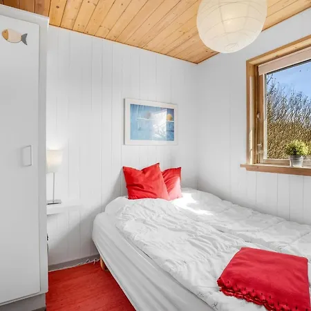 Holiday home Terttu - 250m From The Sea By Interhome *